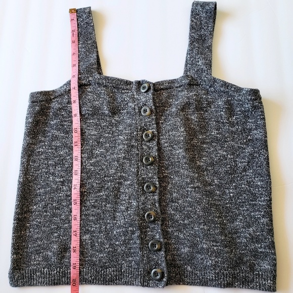 Madewell Button Front Sweater Tank Size Large - Picture 8 of 8